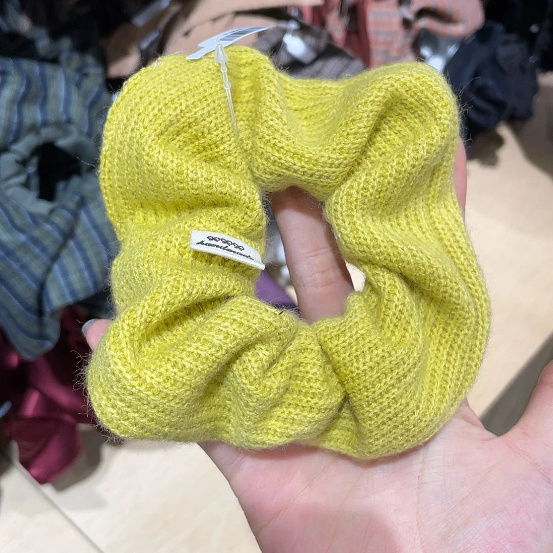 非金属黄色毛线发圈