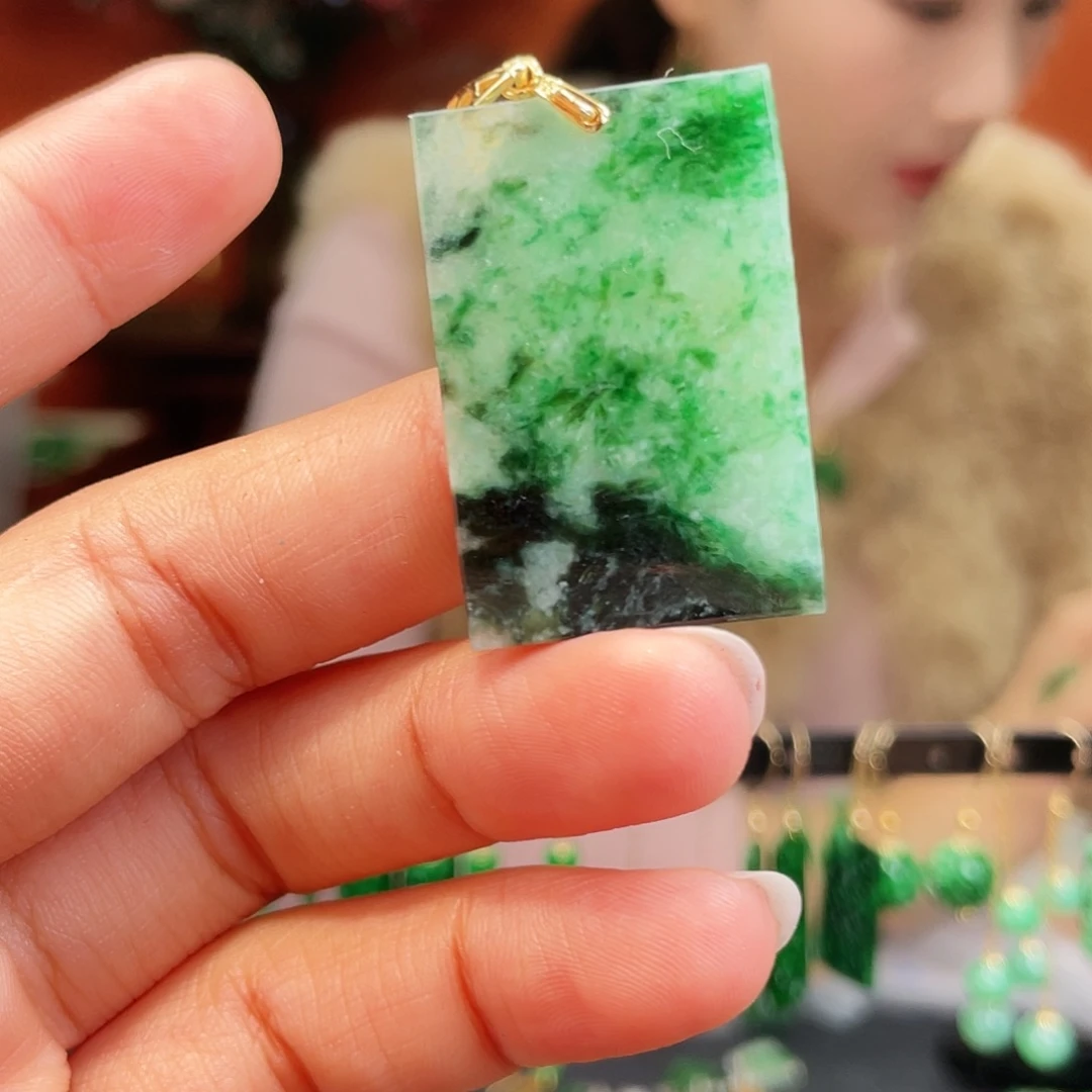 翡翠未镶嵌耳饰饰品