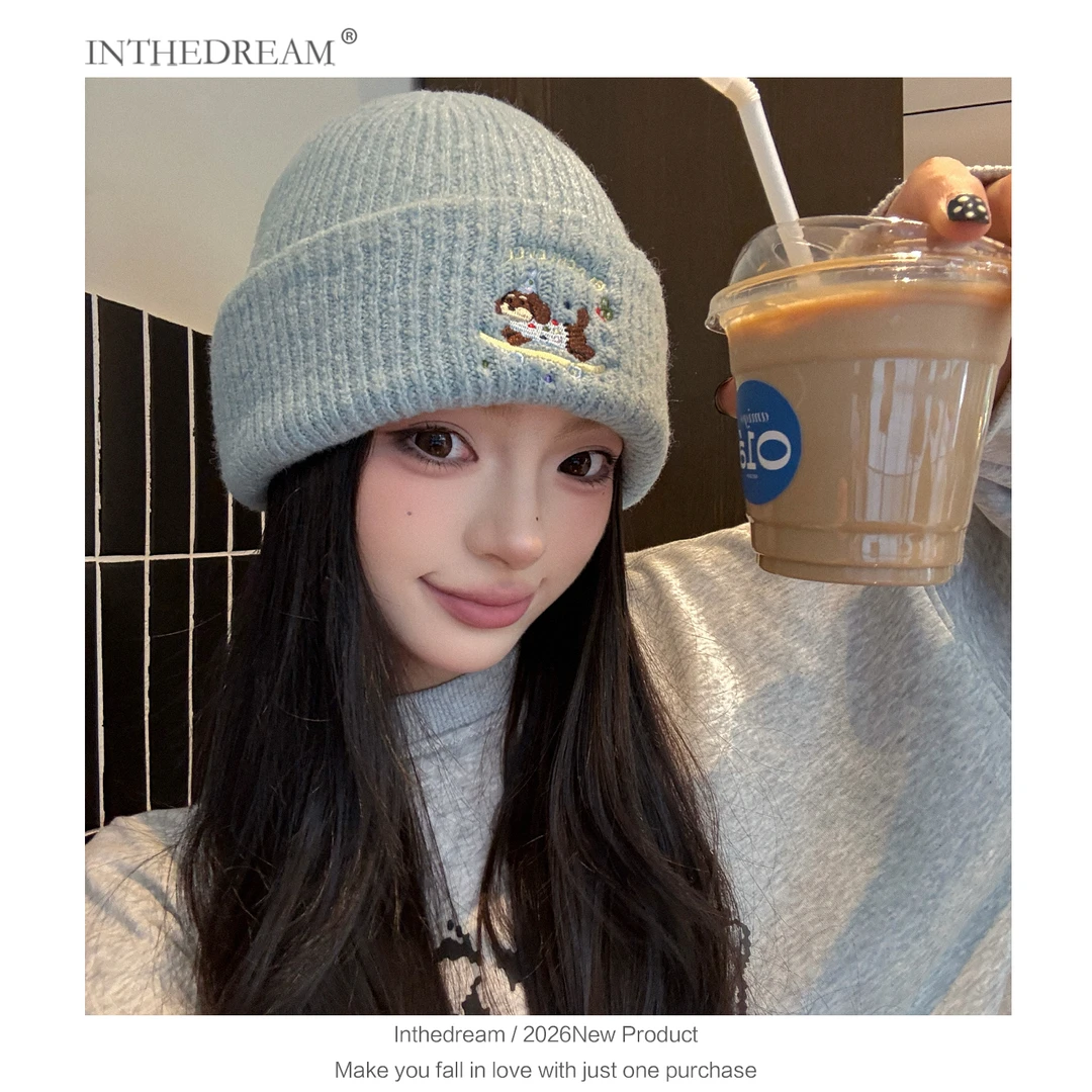 可爱滑板小狗刺绣冷帽针织帽女冬季保暖户外护耳百搭显脸小毛线帽