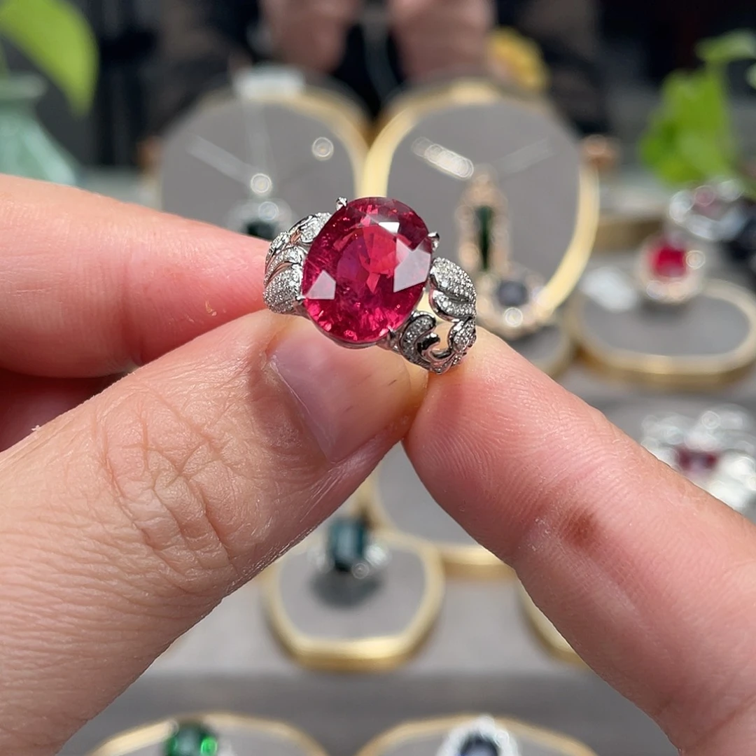 碧玺戒指18K金镶嵌7.7ct