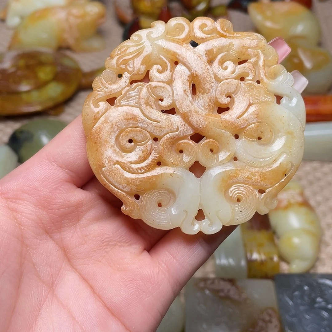 蛇纹石玉未镶嵌如图