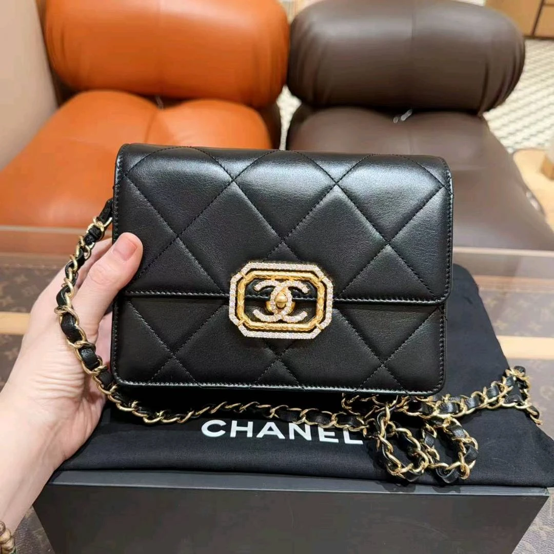 99新 Chanel/香奈儿 香奈儿/Chanel 23C黑金水钻单肩斜挎链条包！