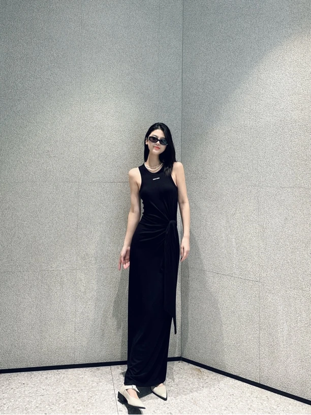 WIWH修身系腰连衣裙