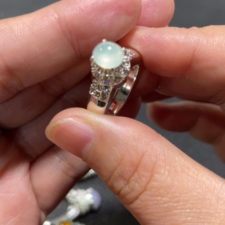 翡翠未镶嵌戒指缅甸天然翡翠