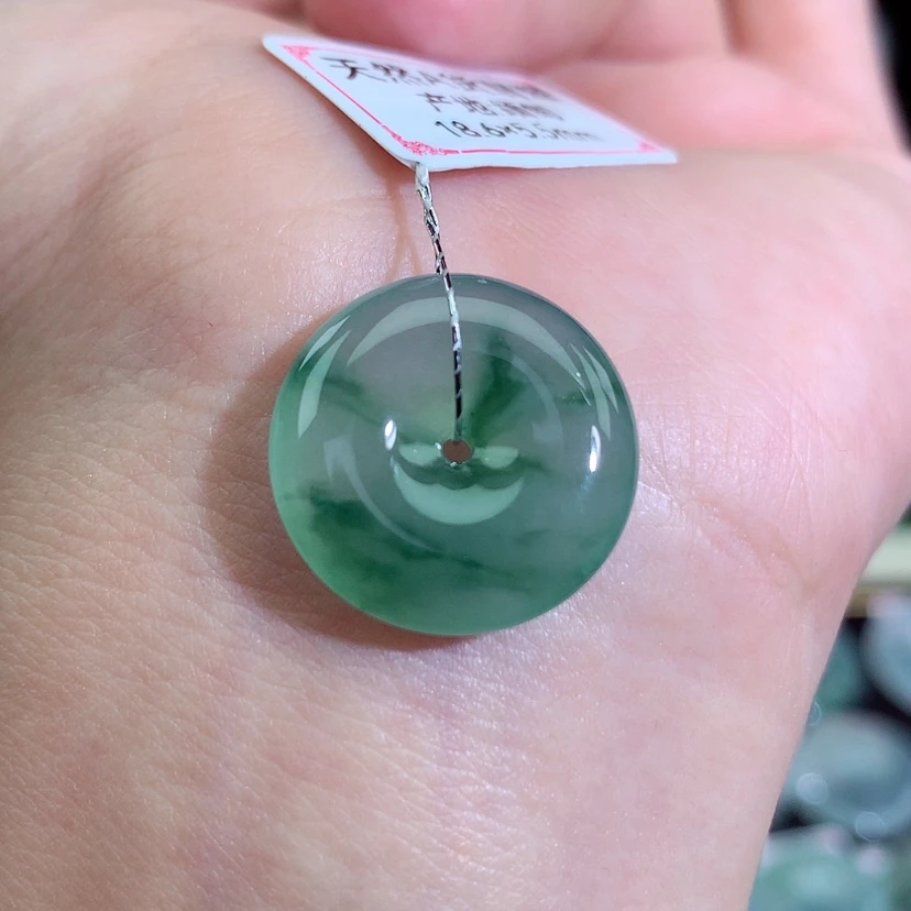 【闪购商品】翡翠未镶嵌吊坠(不含链)