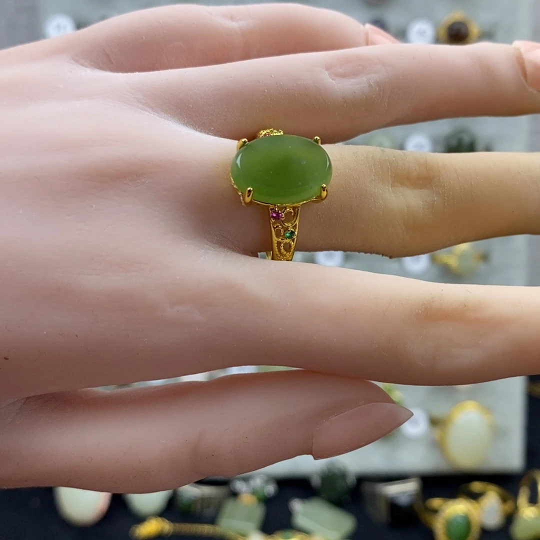 和田玉（碧玉）戒指合金