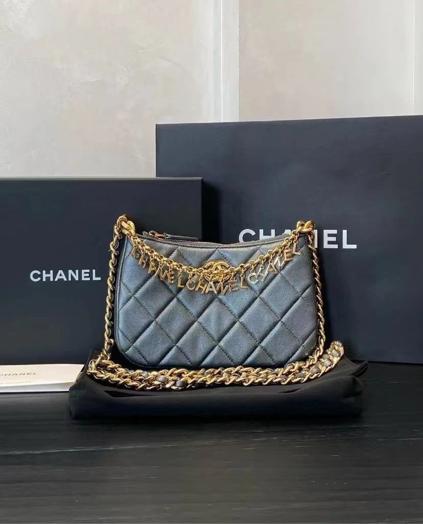 99新 Chanel/香奈儿 多多奢品/香奈儿24P字母mini珠光灰流苏/99新