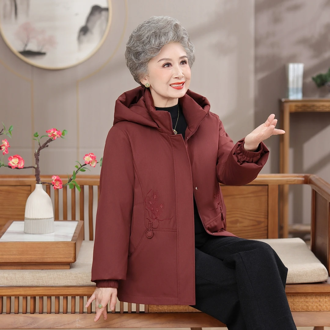 冬季中老年女装连帽羽绒服妈妈装加厚保暖中长款奶奶外套