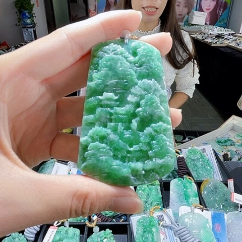 翡翠未镶嵌项链翡翠