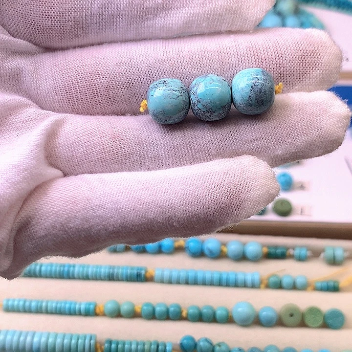 绿松石未镶嵌挂件