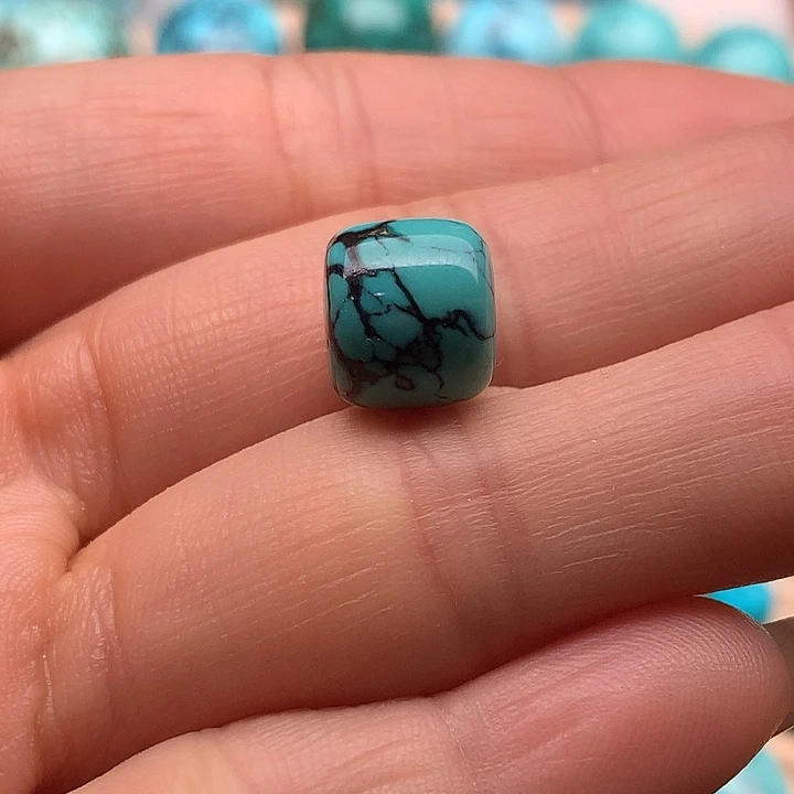 绿松石未镶嵌原矿高瓷无优化绿松石