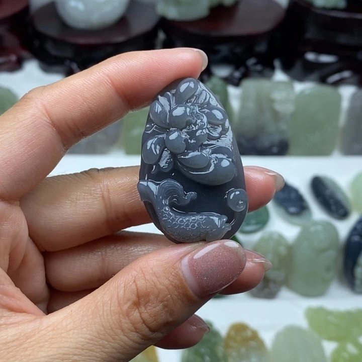 和田玉（糖玉）未镶嵌颈饰64