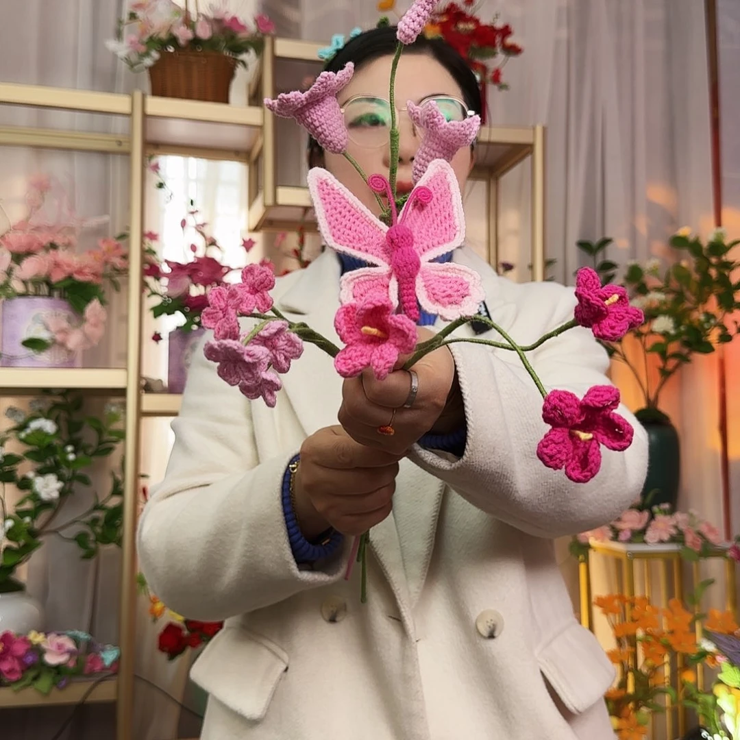 手工钩织设计花束