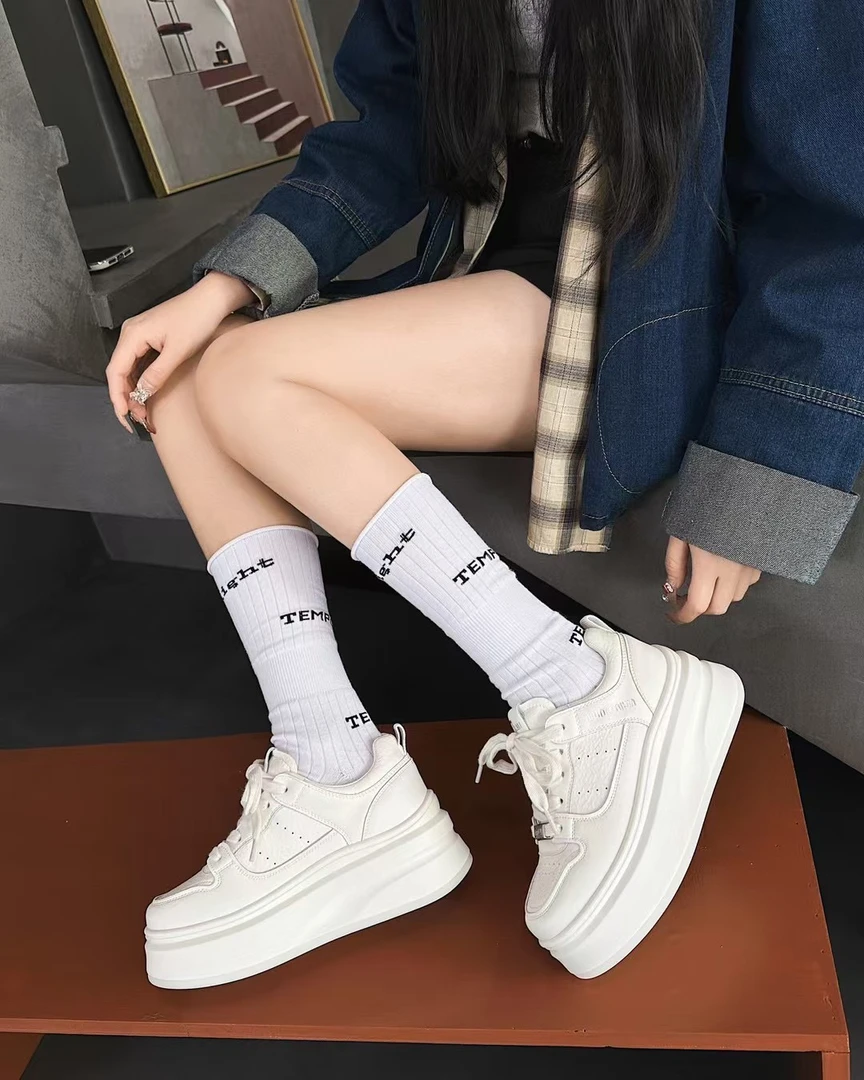 超厚底白鞋百搭时尚潮流