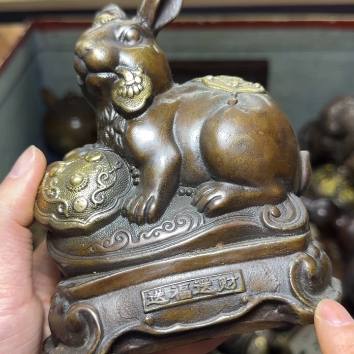 铜器把玩摆件链接