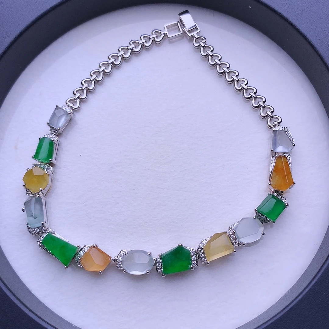 翡翠18K金镶嵌颈饰多巴胺手链