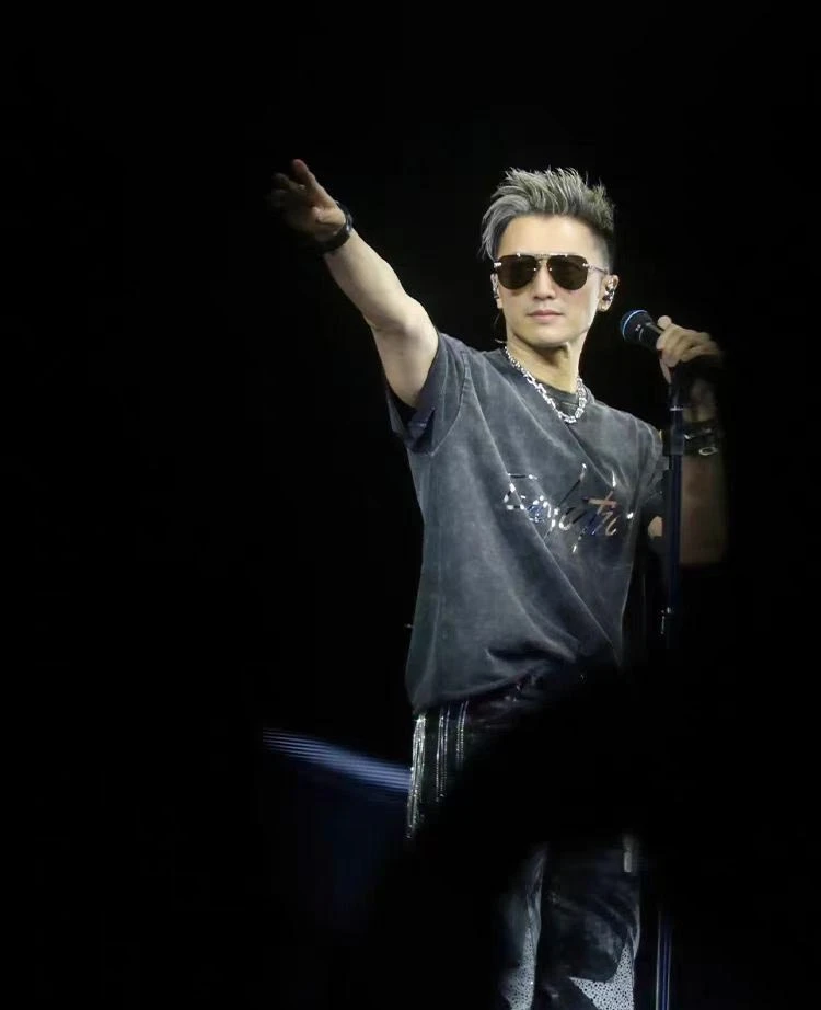 【36号链接】夏季痞帅慵懒风新款水洗做旧宽松纯棉潮牌T恤男女