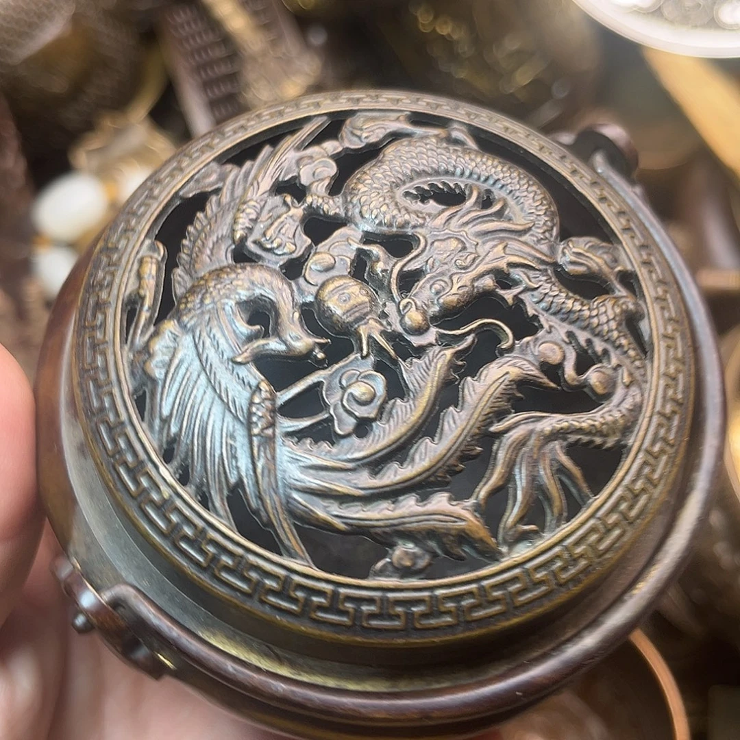 精美铜器工艺品等