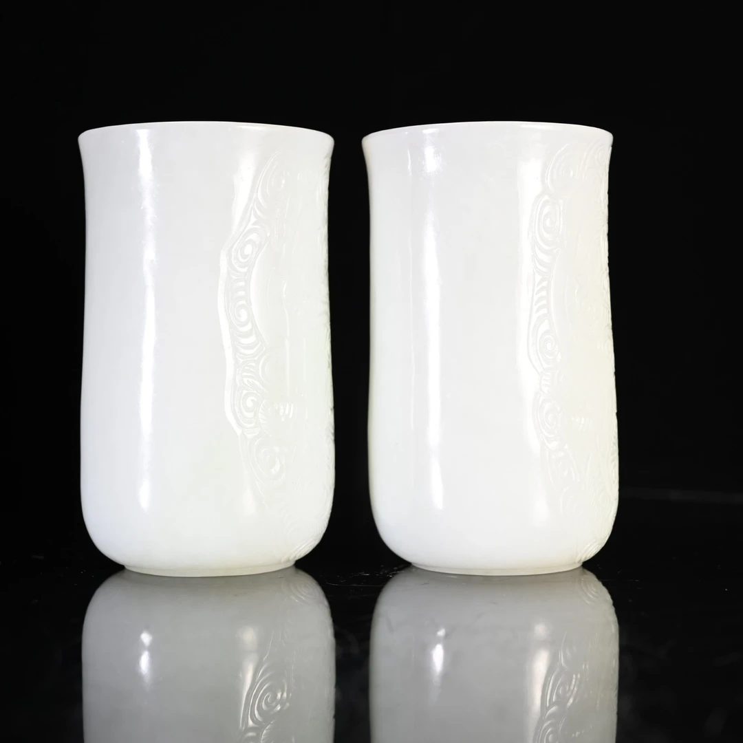 Lot8847 2510290104和田玉对杯/杭拍