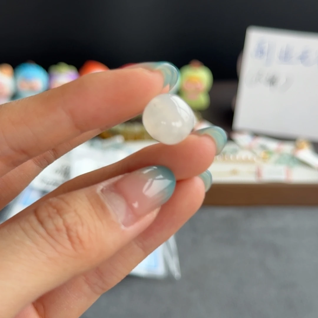 翡翠未镶嵌颈饰104号买断