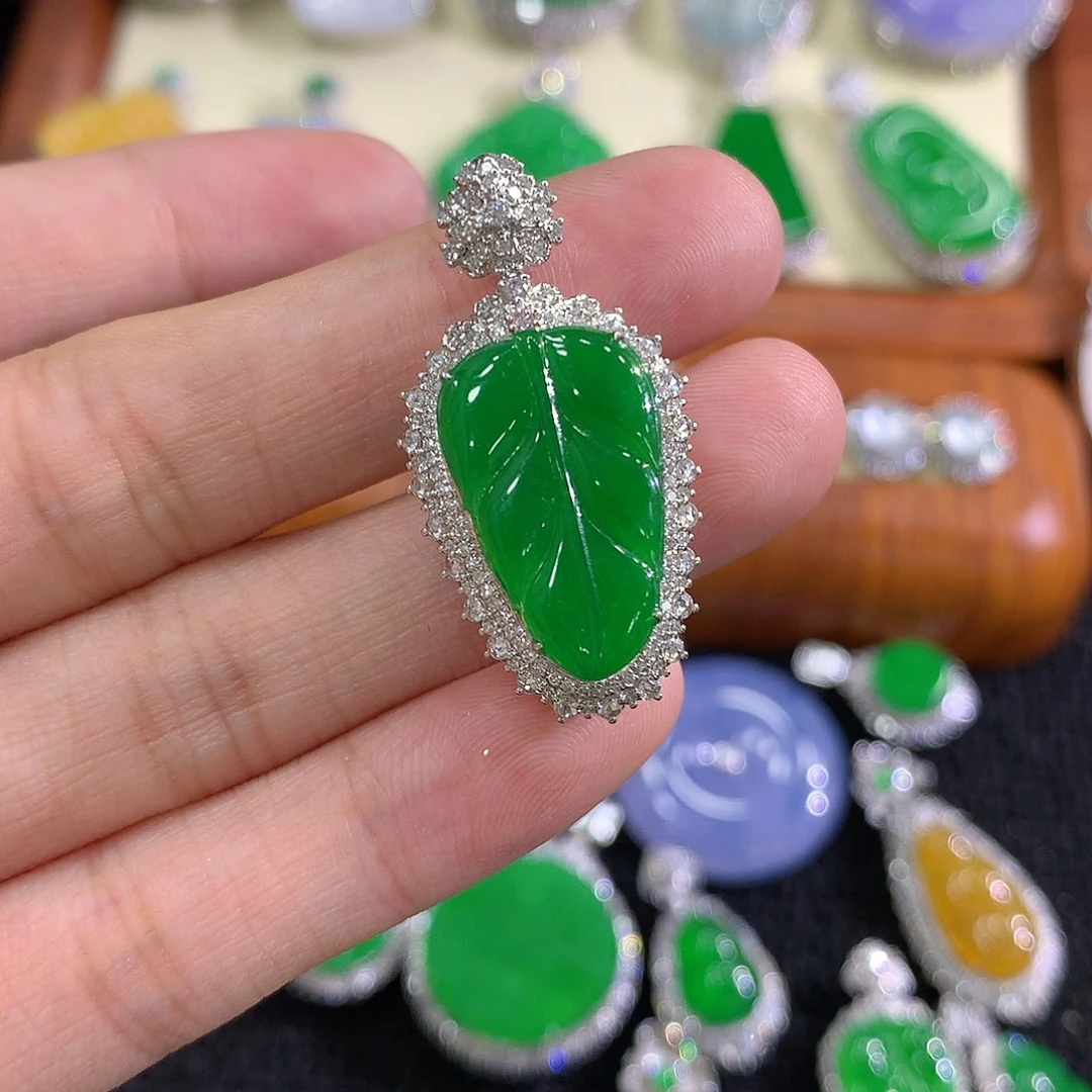 【闪购商品】翡翠18K金镶嵌吊坠(不含链)叶子