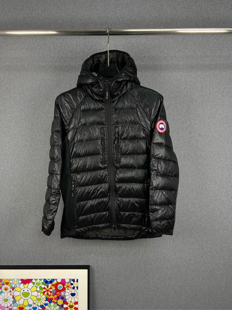 99新 加拿大鹅 轻薄袖标羽绒服 M码 99新A11455