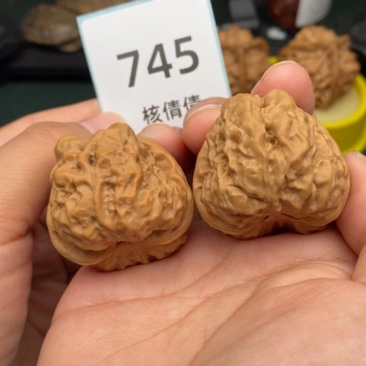 文玩核桃吊坠c*745号练手哇全品37