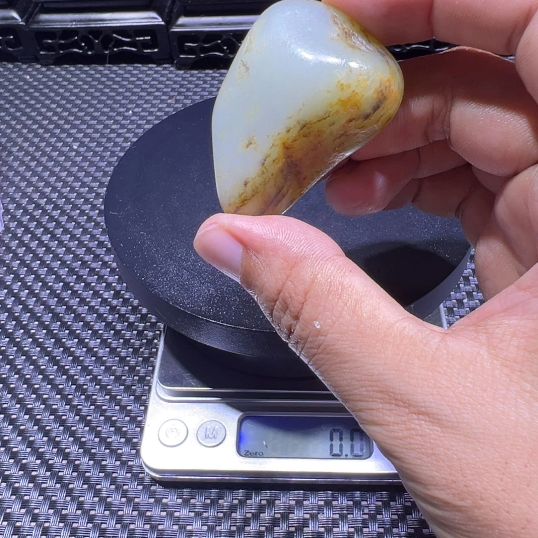 吊坠(不含链)未镶嵌和田玉（子料）41