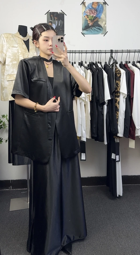 ［大囍·studlo］短袖高级感气质V领纯色宽松醋酸西服