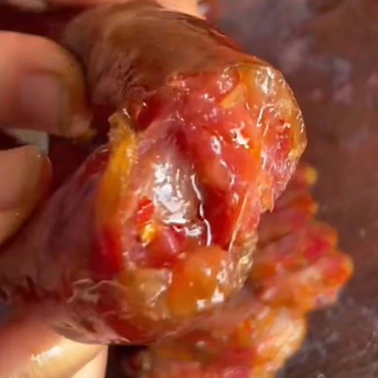 贵州农村粮食土猪传统手工柏香Y柴火烟熏腊肠福利款