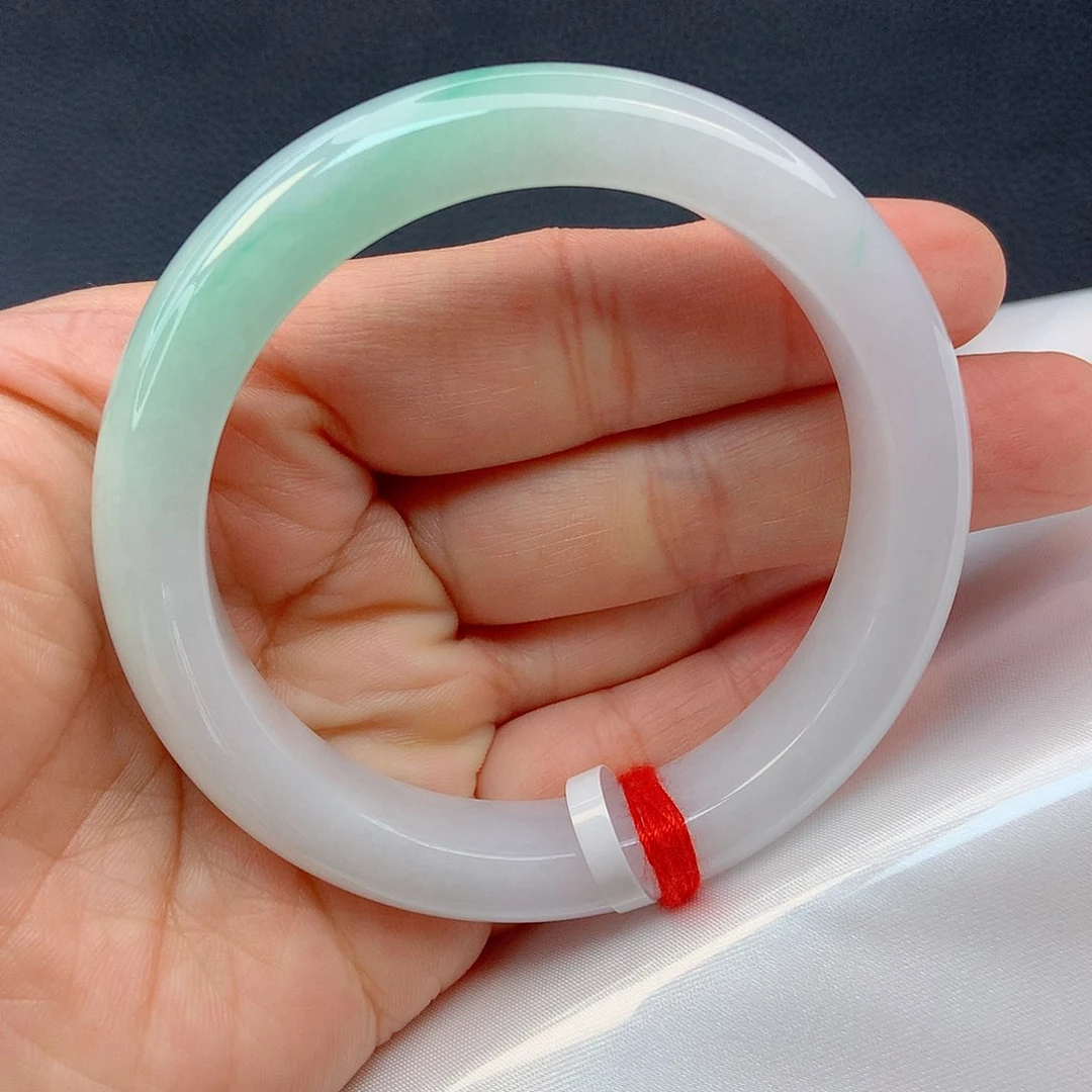 未镶嵌手镯翡翠54圈