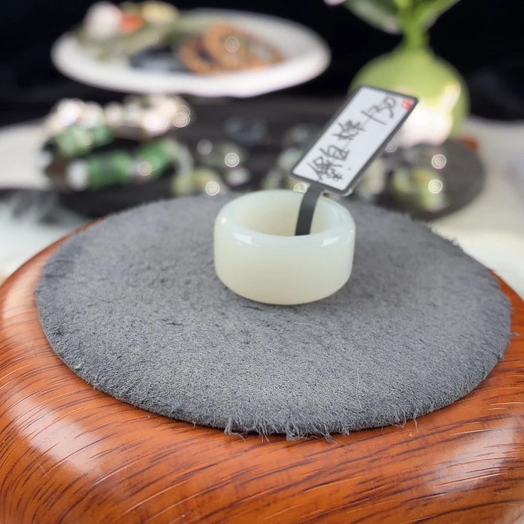 和田玉（糖玉）未镶嵌戒指b32俄白圆切16.2