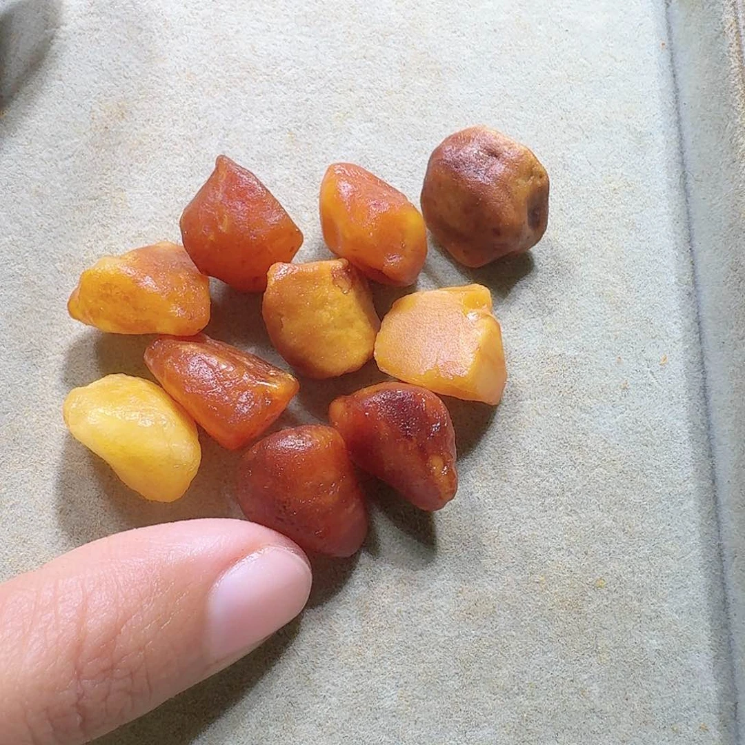 定制琥珀未镶嵌福**多定制