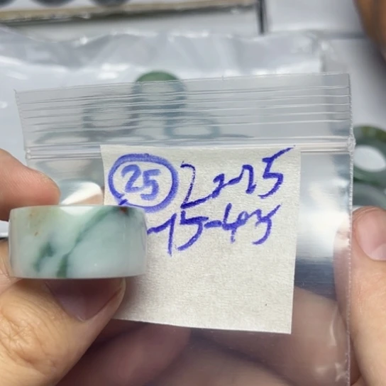 定制翡翠未镶嵌明天