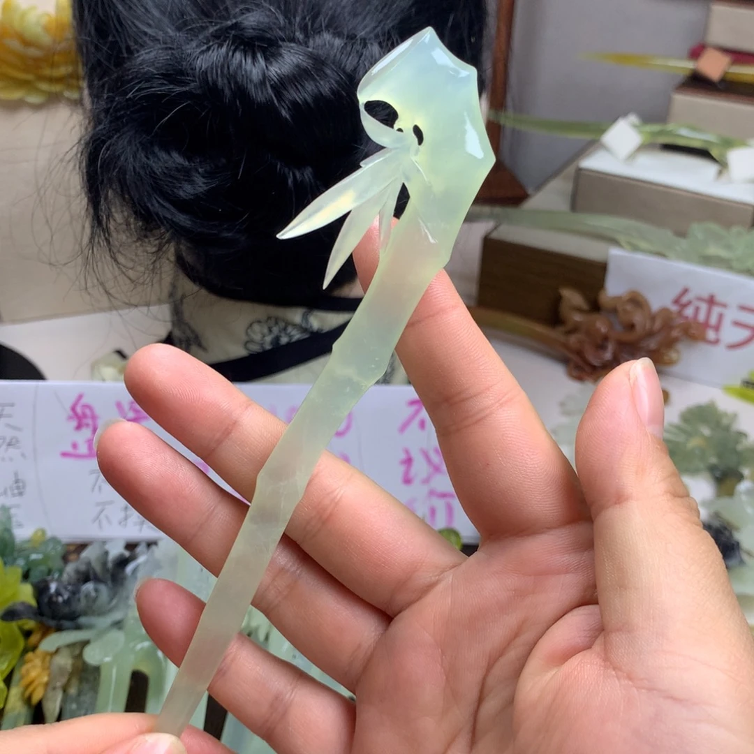 蛇纹石玉未镶嵌发饰