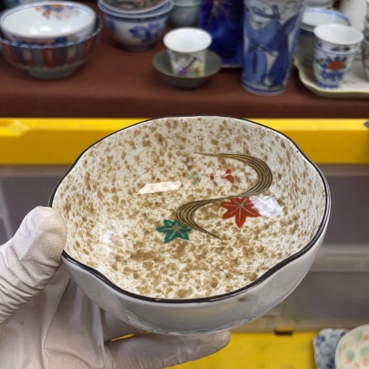 陶他家瓷器真美…开播了