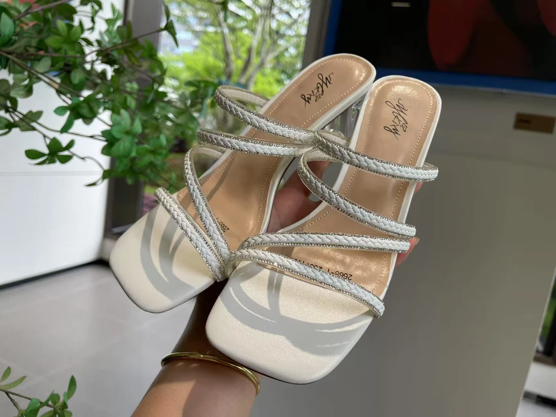 拖鞋高跟粗跟时尚拖鞋水钻夏季