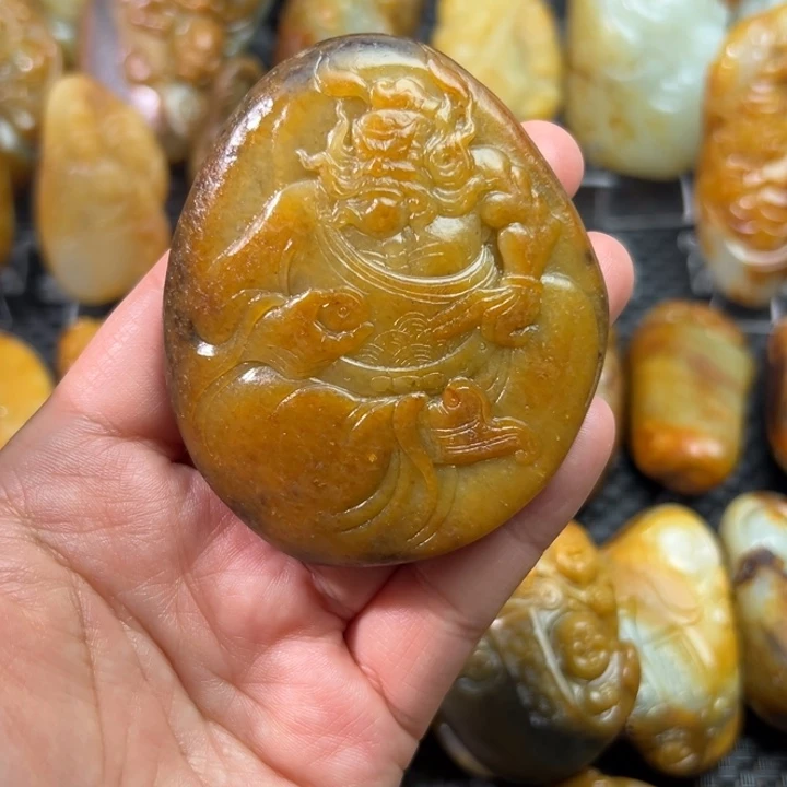 和田玉未镶嵌把件枫**秋