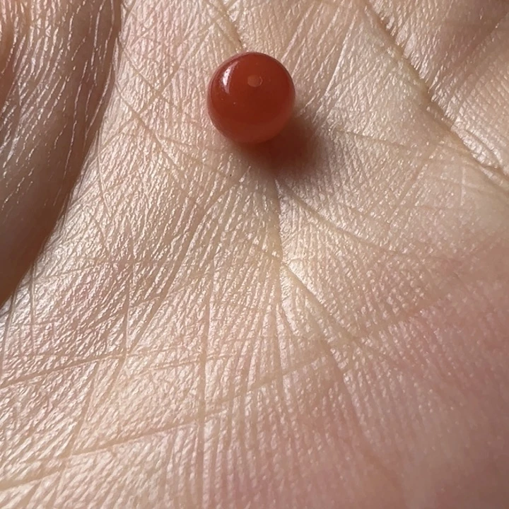 南红玛瑙珠子未镶嵌