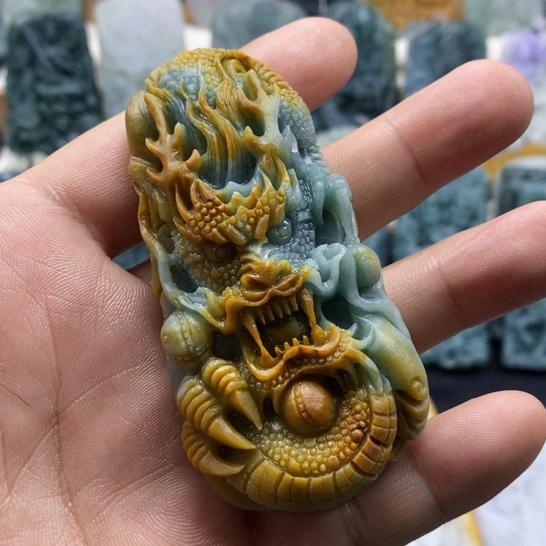 未镶嵌定制翡翠永***。翡翠