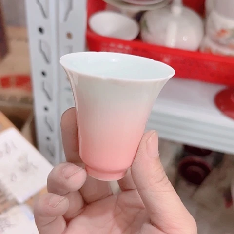 微瑕的一个直播间介意勿拍