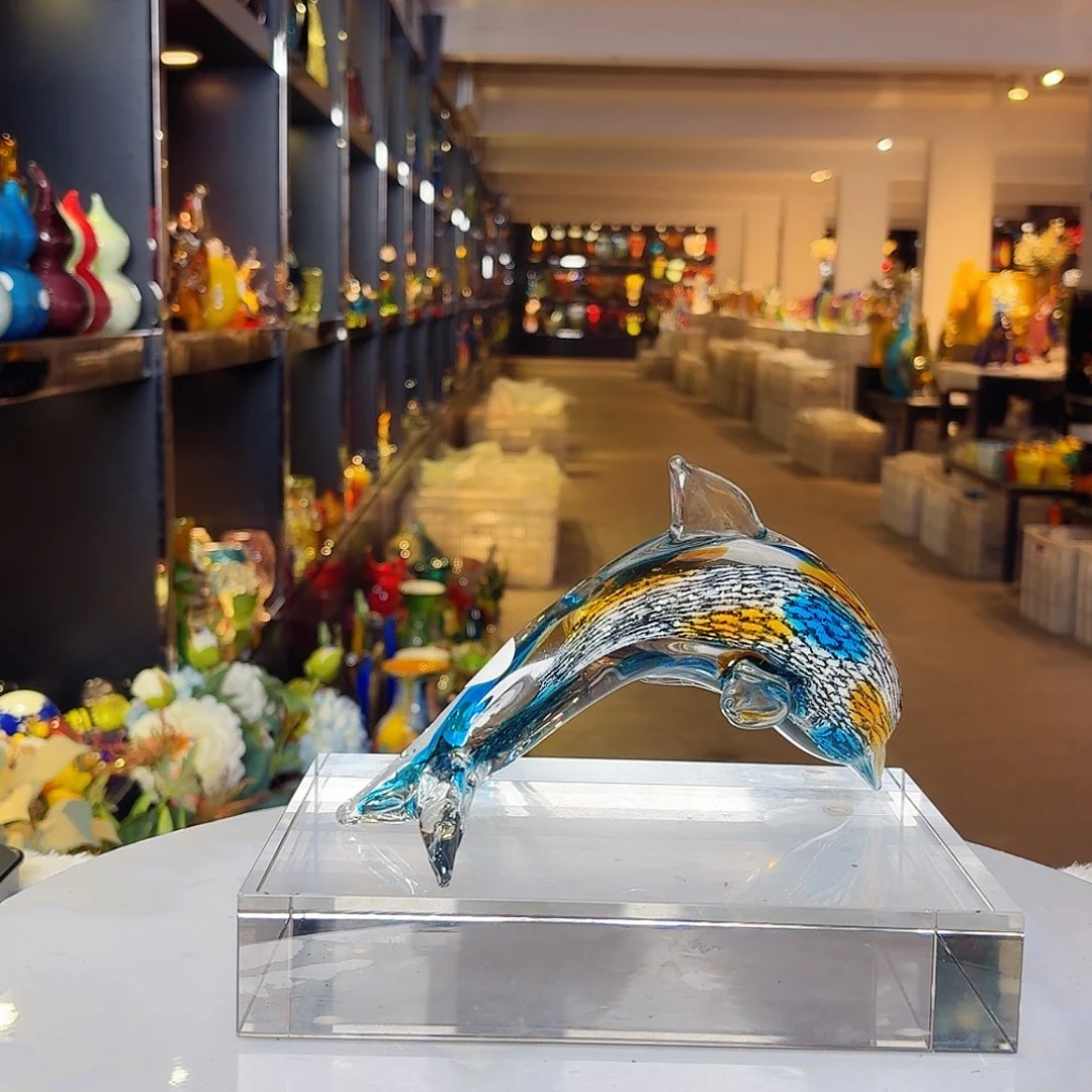 琉璃手工艺品琉璃岛上有一个小村庄的故事