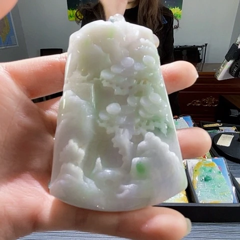 翡翠未镶嵌颈饰翡翠