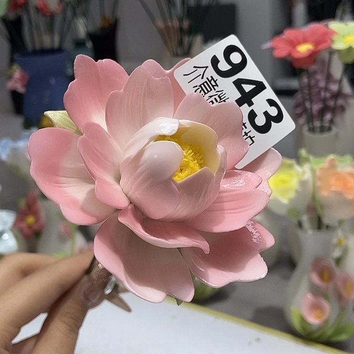 陶瓷纯手工捏花设计