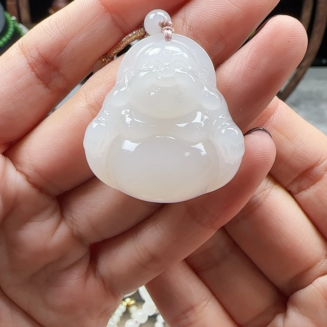 和田玉未镶嵌吊坠(赠链)