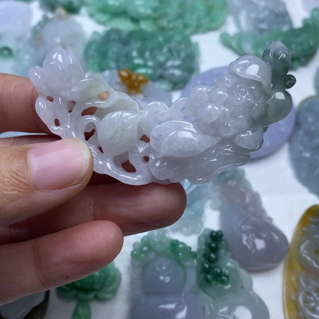 颈饰未镶嵌翡翠翡翠