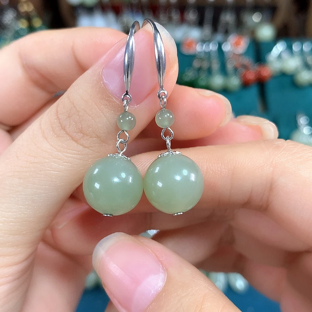 和田玉银S925镶嵌耳饰天然卡12mm左右晴水