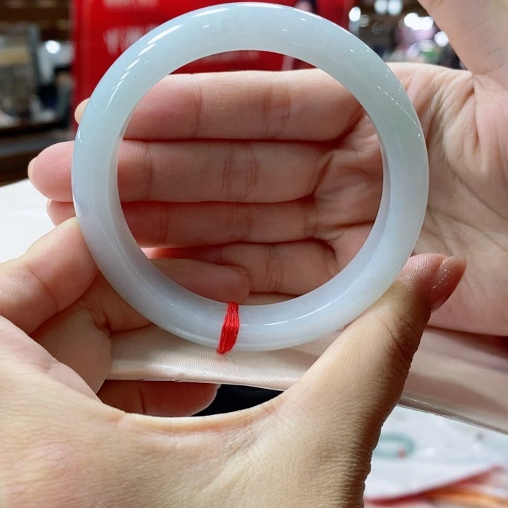 未镶嵌手镯翡翠翡翠