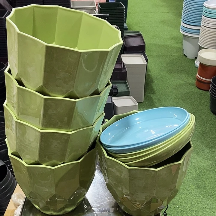 塑料钻石口20.5高20.5绿色带拖5套