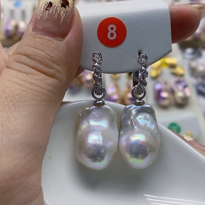 银S925镶嵌耳饰淡水珍珠